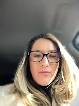 HotXMom online show from 02/27/25, 04:24