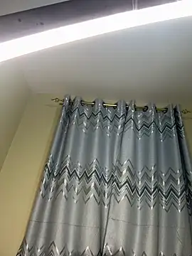 Linahlove online show from 09/19/25, 08:24