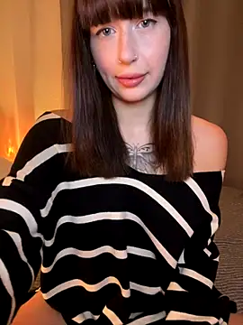 Melina-Mars online show from 11/30/25, 12:44