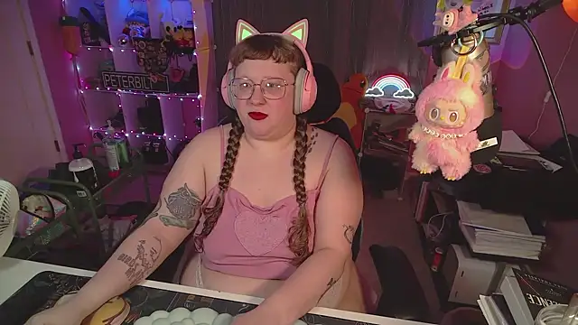 FatVeronica online show from 03/30/26, 05:25