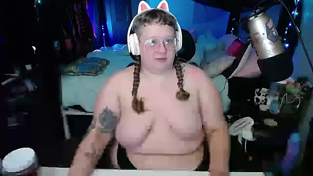 FatVeronica online show from 02/19/25, 10:45