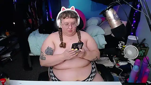 FatVeronica online show from 03/03/25, 12:34