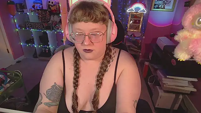 FatVeronica online show from 02/12/26, 02:17