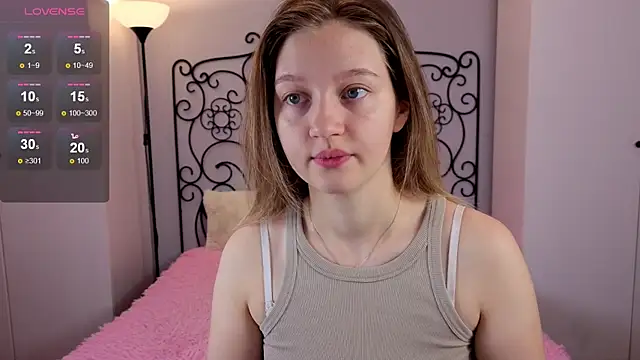 Ksuhesa online show from 11/08/25, 02:04