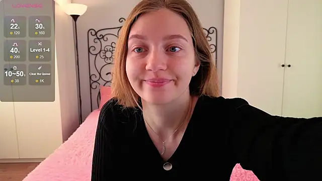 Ksuhesa online show from 10/17/25, 02:04