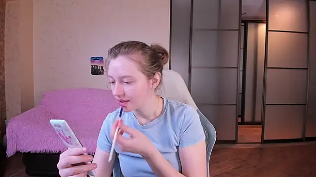 Ksuhesa online show from 03/29/26, 01:07