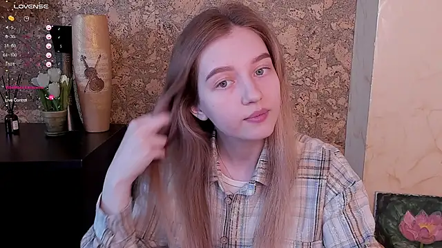 Ksuhesa online show from 03/22/25, 07:04