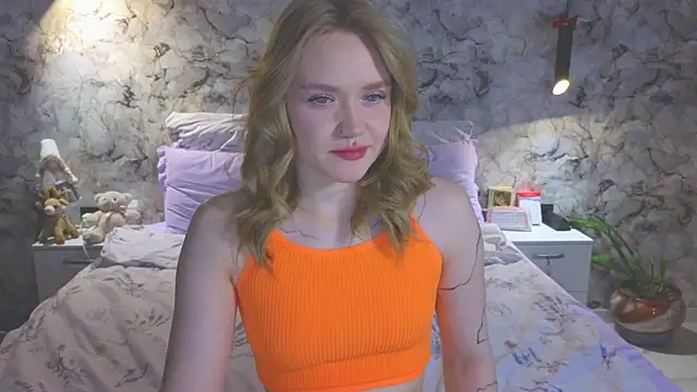 Aurora Golden1 online show from 03/20/26, 01:39