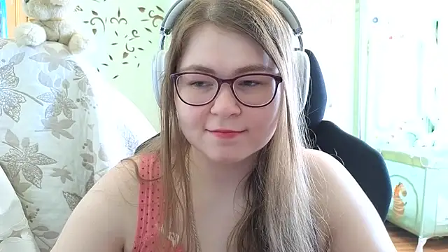 LucyZeph online show from 09/09/25, 11:41