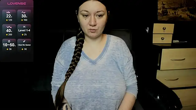 AlisaBacker online show from 05/01/26, 06:46