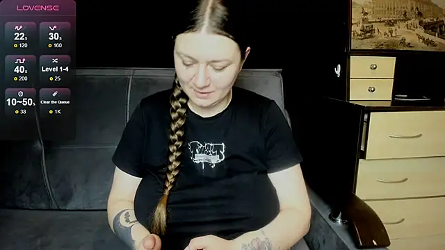 AlisaBacker online show from 05/03/26, 10:46