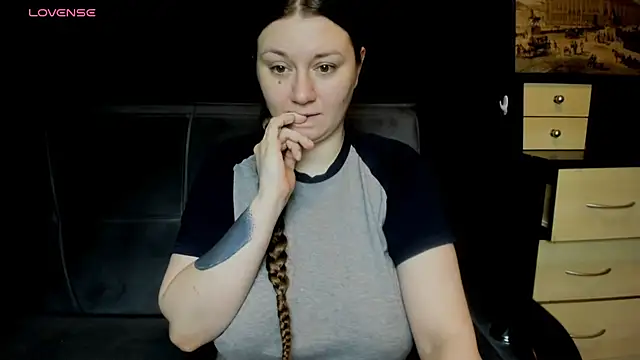AlisaBacker online show from 05/15/26, 05:44