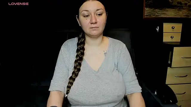 Snapshot of AlisaBacker chatting on 06/19/26, 02:01 AlisaBacker online show from 06/19/26, 02:01