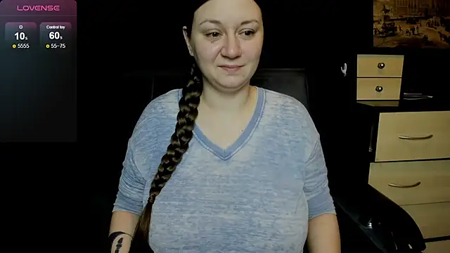 AlisaBacker online show from 04/12/26, 06:00