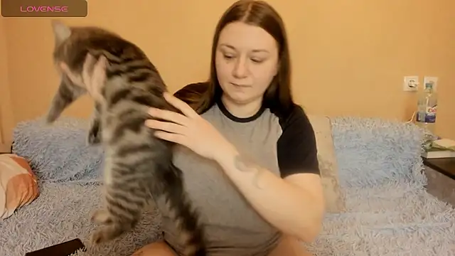 AlisaBacker online show from 01/07/26, 06:57