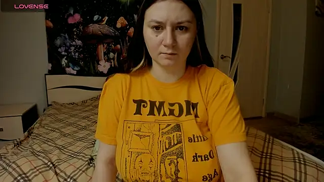 AlisaBacker online show from 12/13/25, 08:04