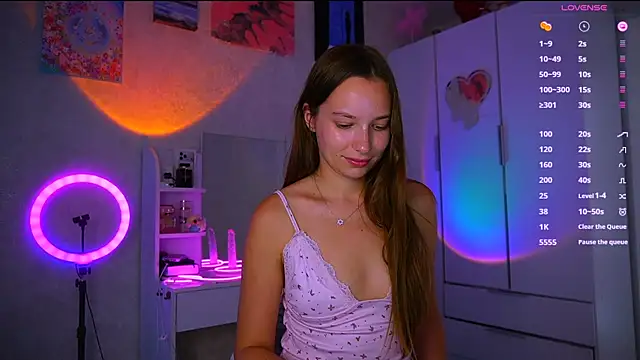 Snapshot of soffy__kisss chatting on 07/19/26, 03:09 soffy kisss online show from 07/19/26, 03:09