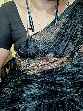 Snapshot of negatamil chatting on 02/08/26, 05:10 negatamil online show from 02/08/26, 05:10