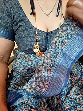 Snapshot of negatamil chatting on 01/15/26, 05:00 negatamil online show from 01/15/26, 05:00