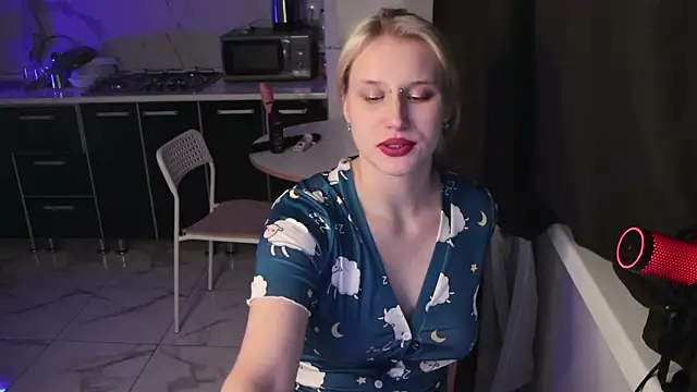 Snapshot of MertyXX chatting on 02/15/26, 10:20 MertyXX online show from 02/15/26, 10:20