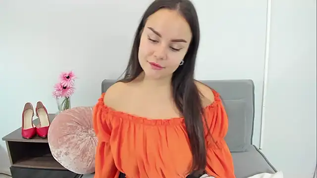 KendalNew online show from 10/30/25, 05:10