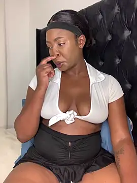 Ass-Queen online show from 01/18/26, 06:22