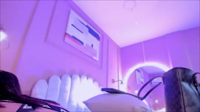 lia ass  online show from 01/15/26, 10:40