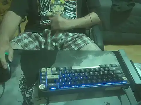 bnj181407 online show from 12/21/25, 02:03