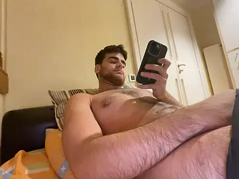 cubalibre02 online show from 12/15/25, 07:52