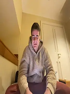 cubalibre02 online show from 11/26/25, 08:53