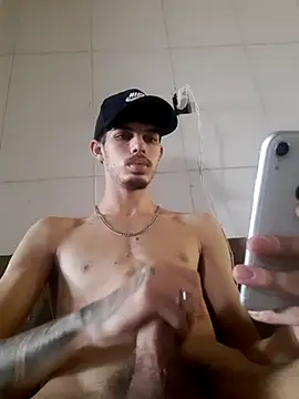 jaozinMg online show from 11/03/25, 02:42