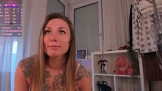 seilyfox online show from 10/10/25, 06:03