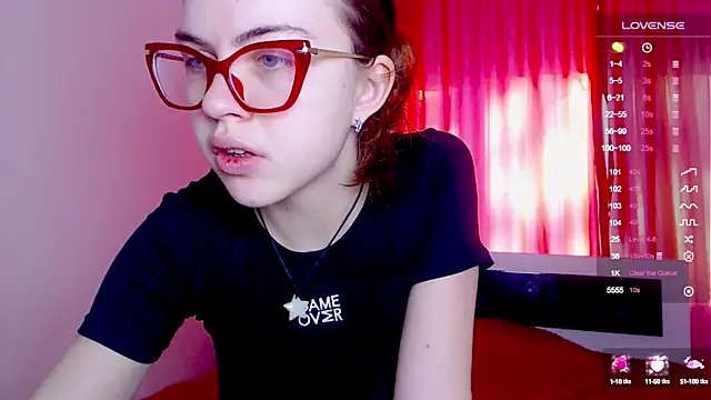 Sarah HS online show from 02/05/25, 08:54