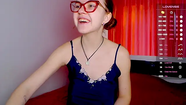 Sarah HS online show from 02/06/25, 10:58