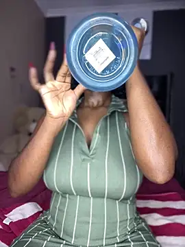 Candy-Heart online show from 01/20/25, 09:43