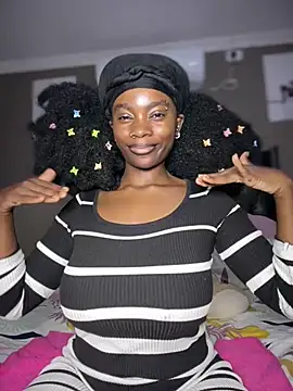 Candy-Heart online show from 03/15/26, 09:22