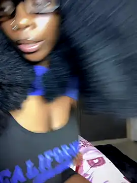 Candy-Heart online show from 11/07/25, 09:52