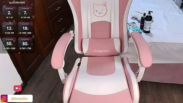 emmars  online show from 11/11/25, 12:11