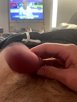 ad0813 online show from 10/21/25, 03:44