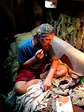 Snapshot of hothippie420 chatting on 10/30/25, 12:20 hothippie420 online show from 10/30/25, 12:20