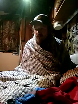 hothippie420 online show from 11/12/25, 12:42