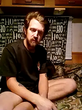 Snapshot of hothippie420 chatting on 12/28/24, 12:47 hothippie420 online show from 12/28/24, 12:47