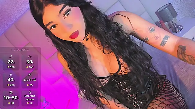 Snapshot of Summer_walkerr chatting on 06/25/26, 12:54 Summer walkerr online show from 06/25/26, 12:54