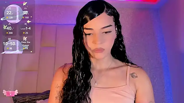 Summer walkerr online show from 03/03/25, 12:39