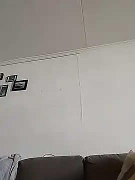 AlexiaXXL online show from 08/08/26, 11:50