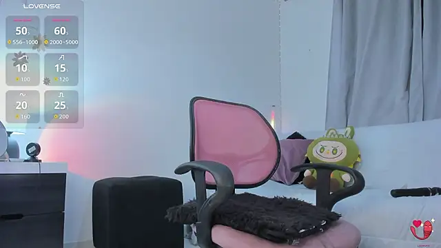 ImBlackEyes online show from 02/18/26, 09:00