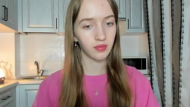 leslie my lovee online show from 10/30/25, 07:00