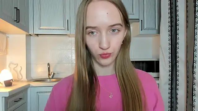 leslie my lovee online show from 11/11/25, 07:08