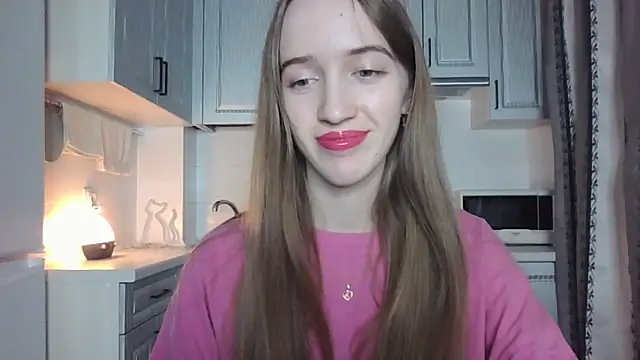 leslie my lovee online show from 10/04/25, 08:43