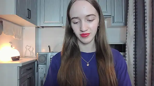 leslie my lovee online show from 09/29/25, 07:08